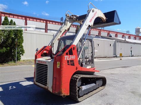 takeuchi track loader tl240